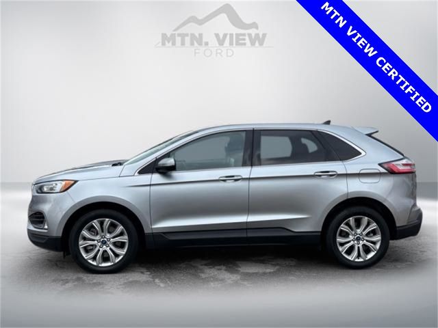 2022 Ford Edge Titanium