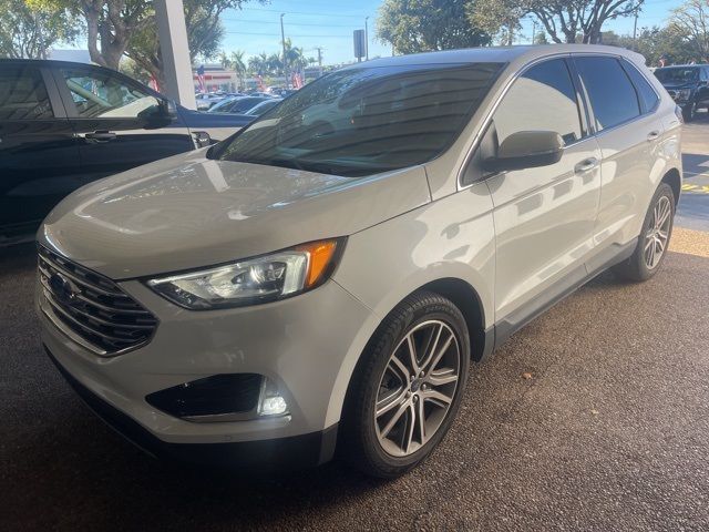 2022 Ford Edge Titanium