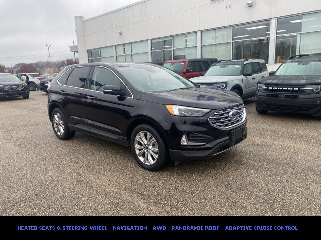 2022 Ford Edge Titanium