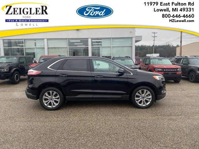 2022 Ford Edge Titanium