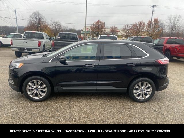 2022 Ford Edge Titanium