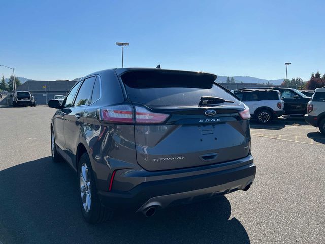 2022 Ford Edge Titanium