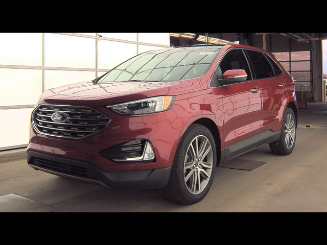 2022 Ford Edge Titanium