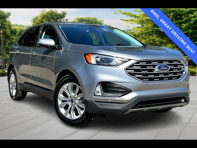 2022 Ford Edge Titanium