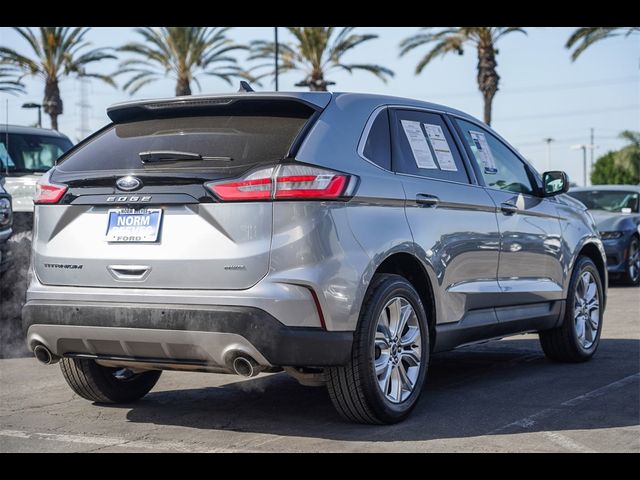 2022 Ford Edge Titanium