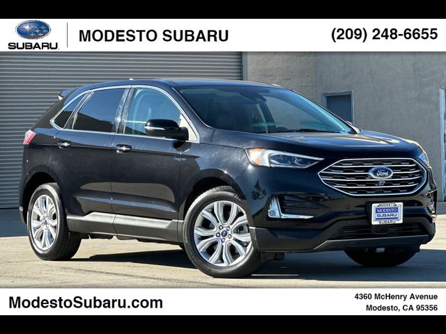 2022 Ford Edge Titanium