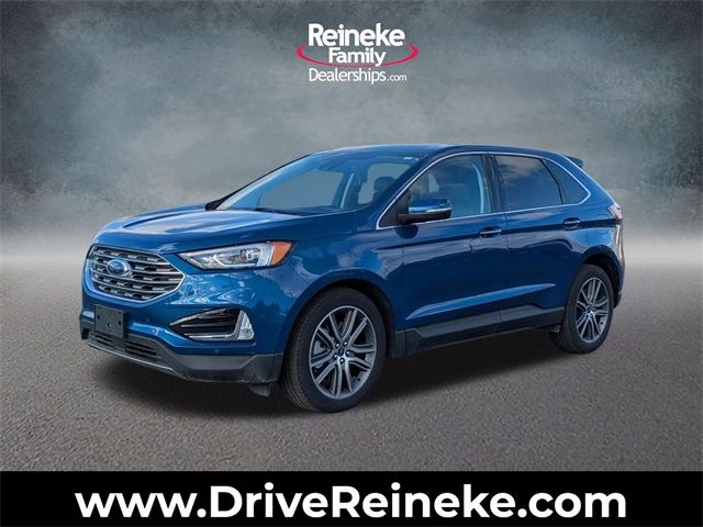 2022 Ford Edge Titanium