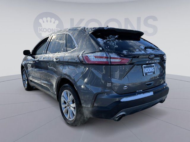 2022 Ford Edge Titanium