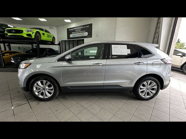 2022 Ford Edge Titanium