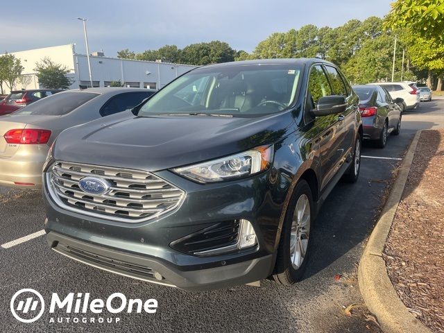 2022 Ford Edge Titanium