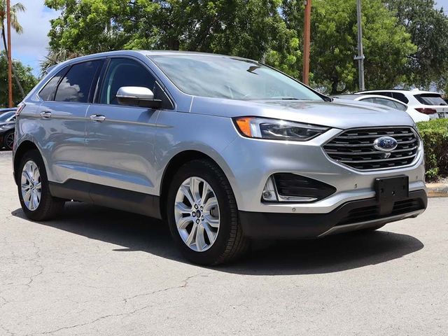 2022 Ford Edge Titanium