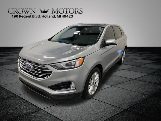 2022 Ford Edge Titanium