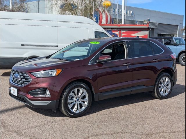 2022 Ford Edge Titanium