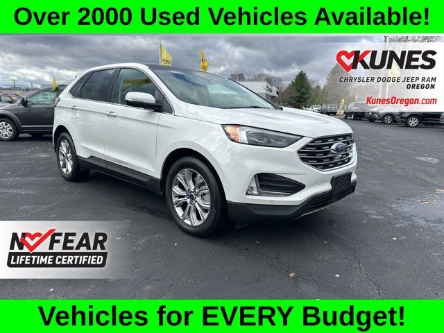 2022 Ford Edge Titanium