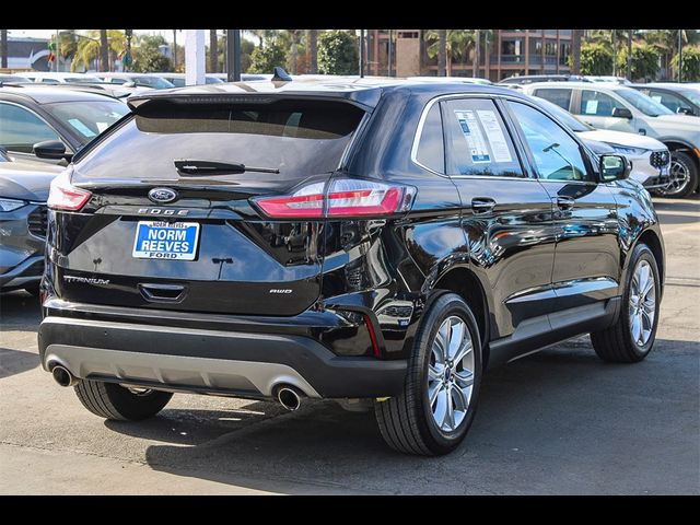 2022 Ford Edge Titanium