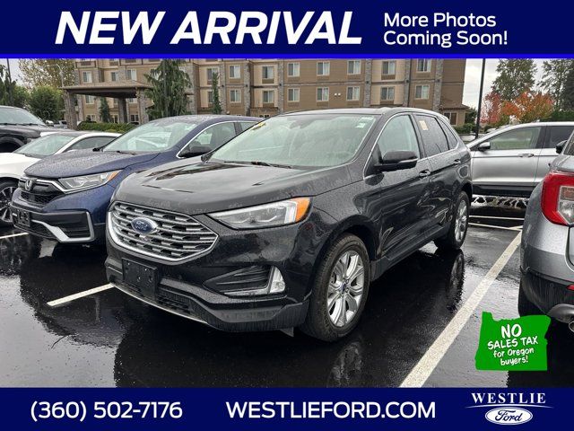 2022 Ford Edge Titanium