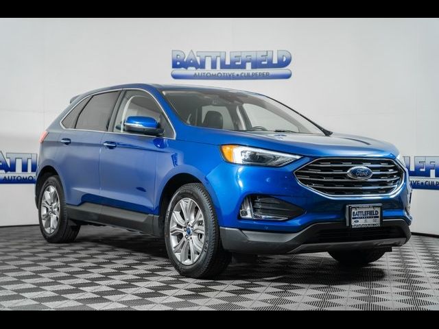 2022 Ford Edge Titanium