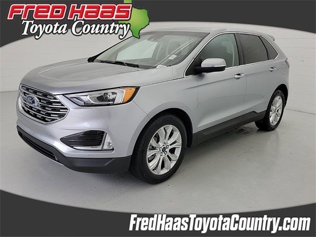 2022 Ford Edge Titanium