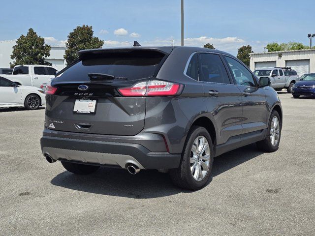 2022 Ford Edge Titanium