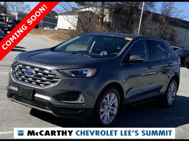 2022 Ford Edge Titanium