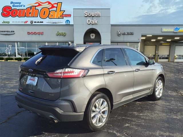 2022 Ford Edge Titanium