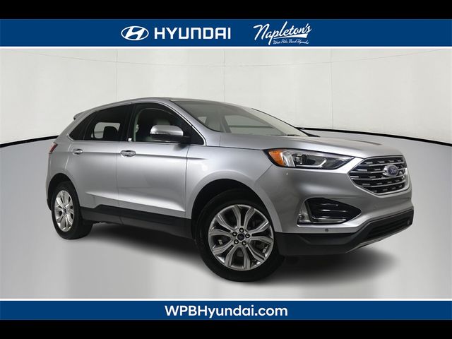 2022 Ford Edge Titanium