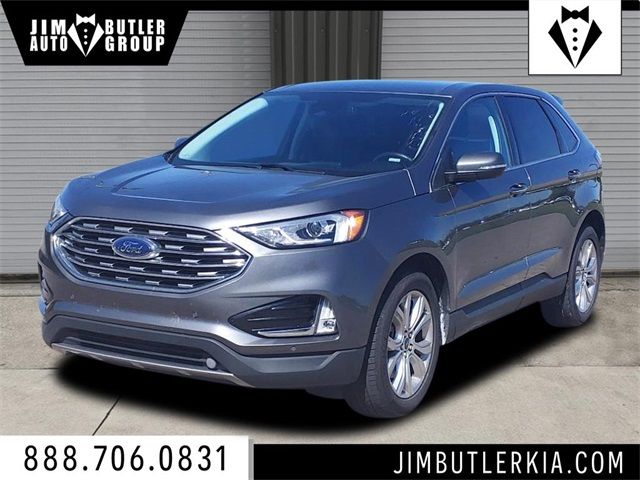 2022 Ford Edge Titanium