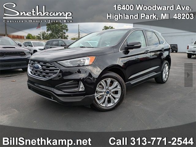 2022 Ford Edge Titanium