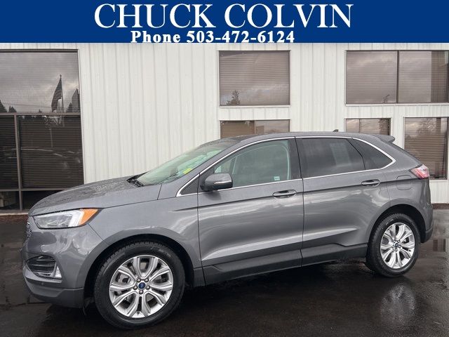 2022 Ford Edge Titanium