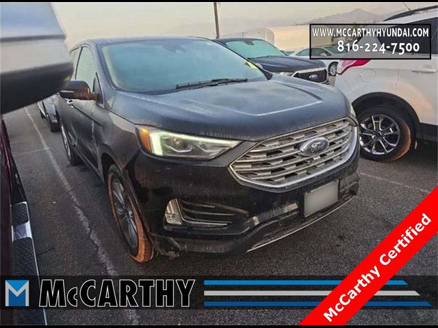 2022 Ford Edge Titanium