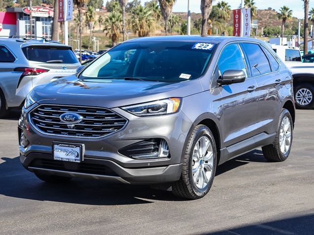 2022 Ford Edge Titanium