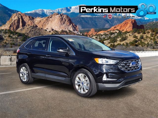 2022 Ford Edge Titanium