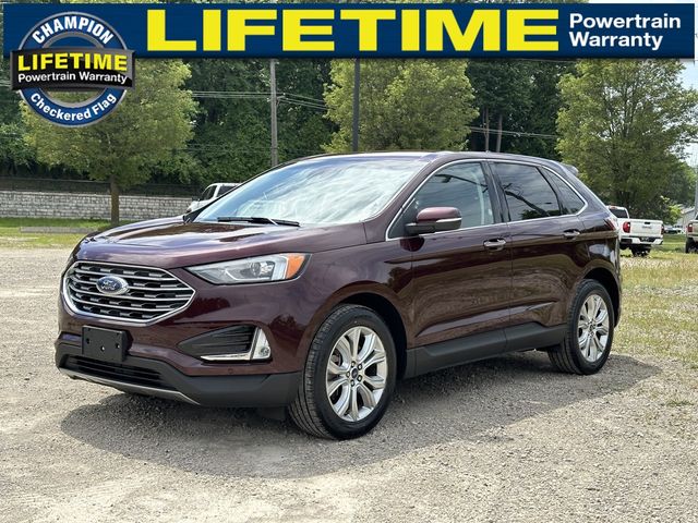 2022 Ford Edge Titanium