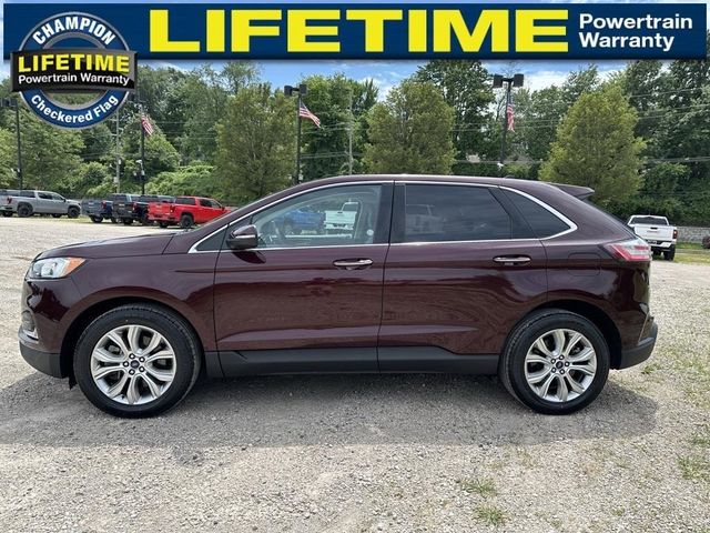 2022 Ford Edge Titanium