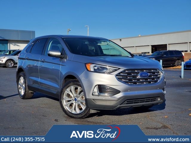 2022 Ford Edge Titanium