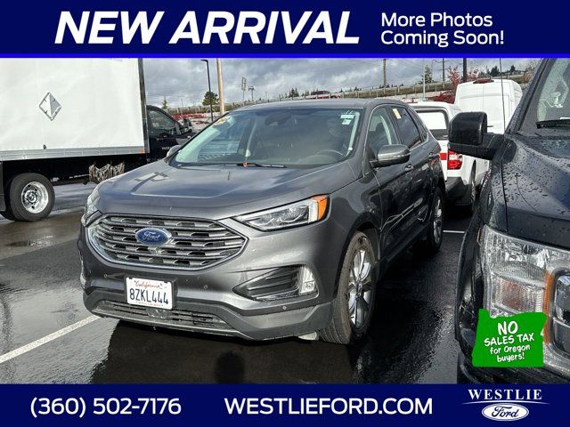 2022 Ford Edge Titanium