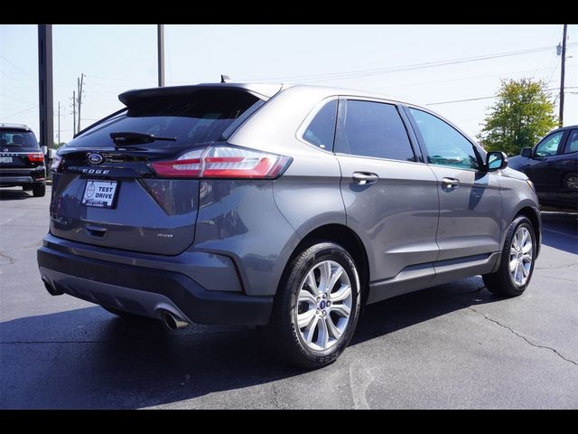 2022 Ford Edge Titanium