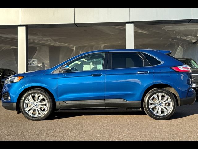 2022 Ford Edge Titanium