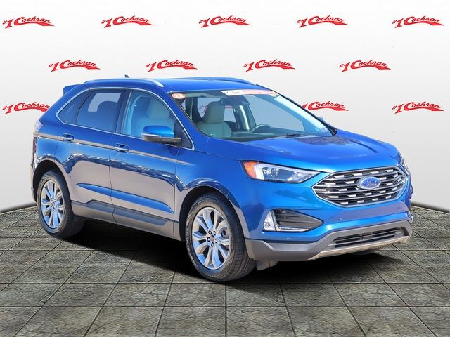 2022 Ford Edge Titanium