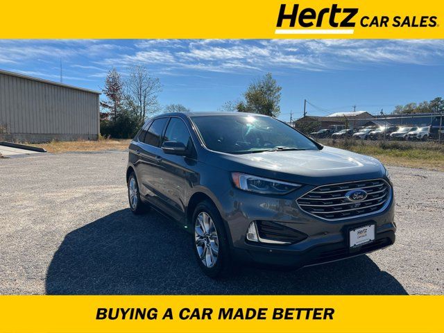 2022 Ford Edge Titanium