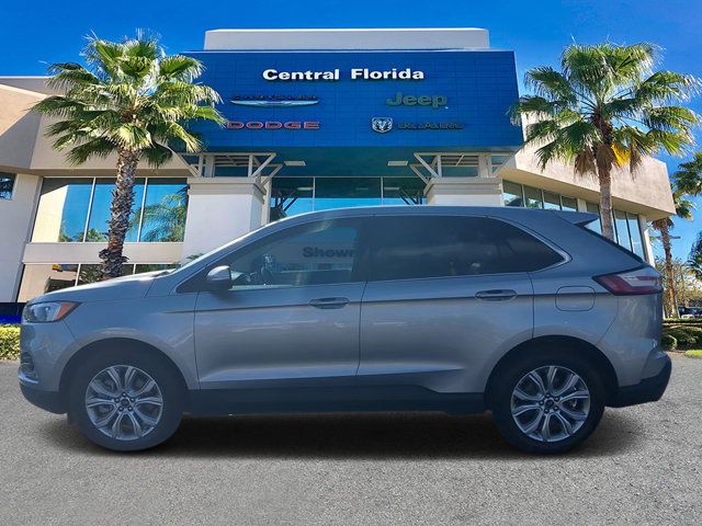 2022 Ford Edge Titanium