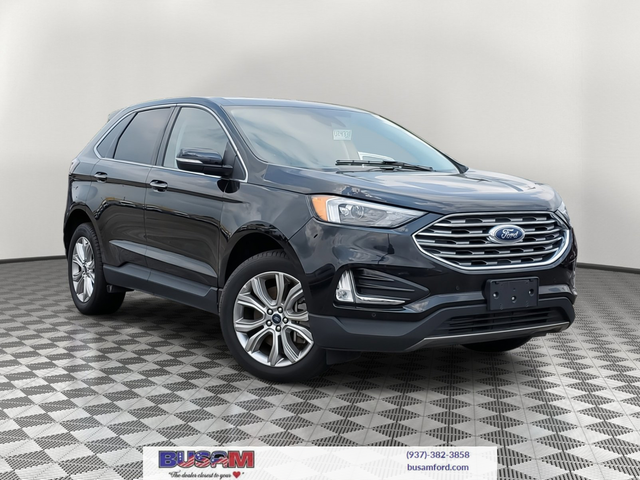 2022 Ford Edge Titanium