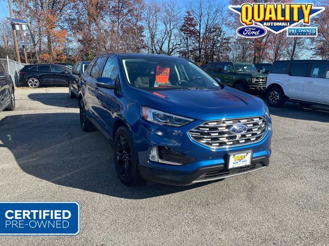 2022 Ford Edge Titanium