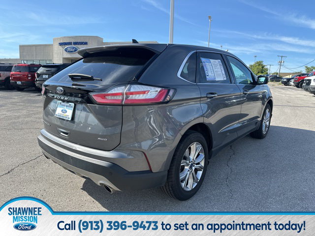 2022 Ford Edge Titanium