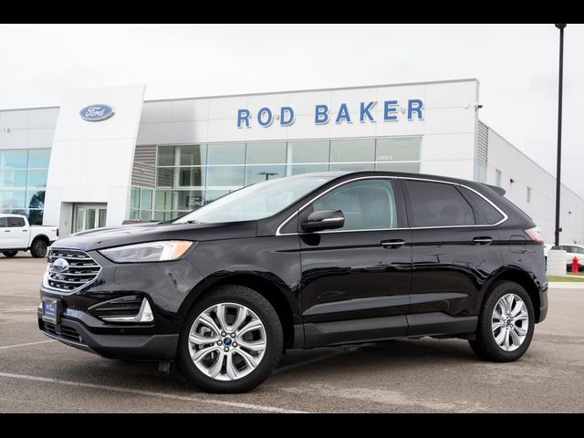 2022 Ford Edge Titanium