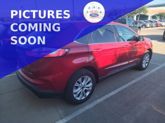 2022 Ford Edge Titanium