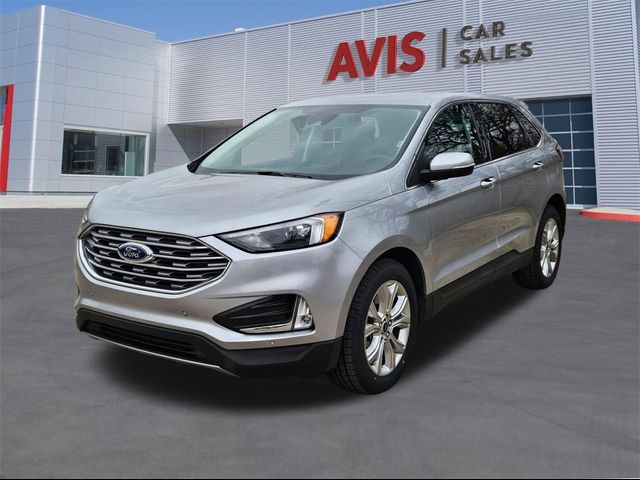 2022 Ford Edge Titanium