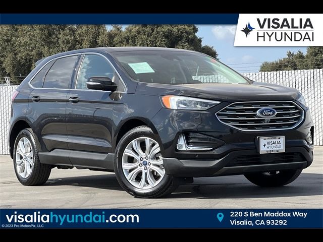 2022 Ford Edge Titanium