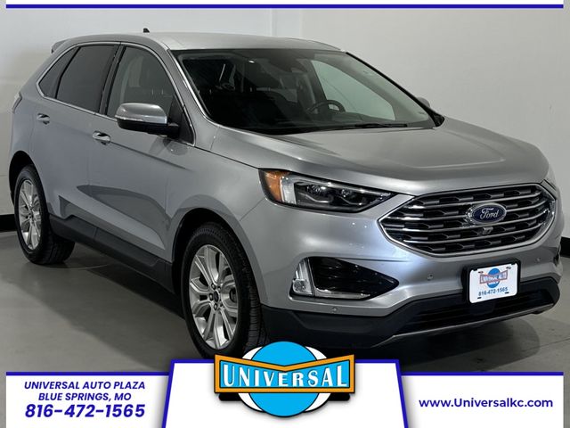 2022 Ford Edge Titanium