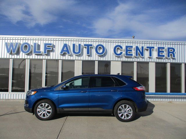 2022 Ford Edge Titanium